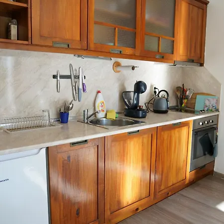 Daire Cozy With Private Garden By The Forest Bansko